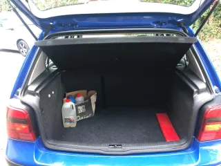 Volkswagen GOLF iV "JAZZ BLUE" ( GAS GLP )