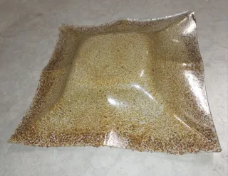 Centrotavola quadrato decorato