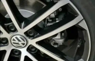 TAPABUJES CENTRO RUEDA LLANTA VOLKSWAGEN 5G0601171