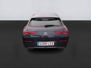 Mercedes-Benz CLA Shooting Brake 220 d 140 kW (190 CV)
