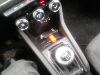 Renault Clio Equilibre Blue dCi 74 kW (100 CV)