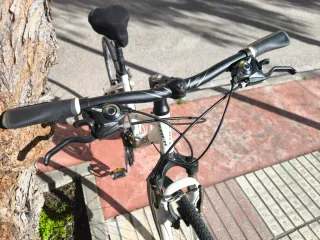 Bicicleta Trek 7200 WSD Aluminio Blanca