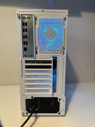 PC Gaming 10 Núcleos / RX 580 / 16GB RAM