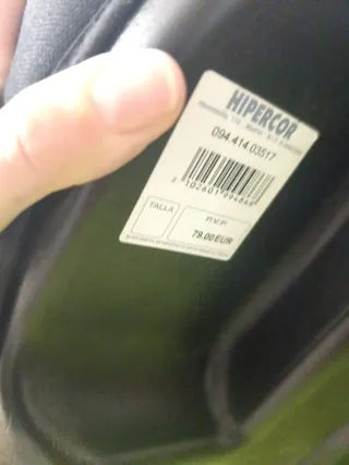 Silla coche Isofix negra y roja