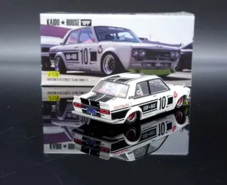 Mini GT Kaido 1969 Datsun 510 Street Team