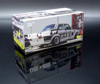 Mini GT Kaido 1969 Datsun 510 Street Team