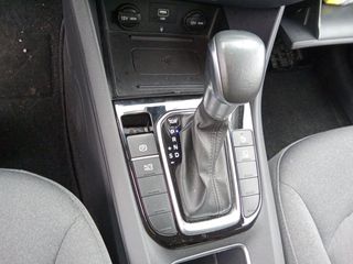 Hyundai Ioniq 1.6 GDI HEV Tecno DT 104 kW (141 CV)