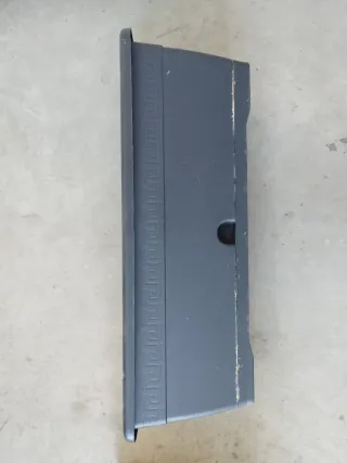 Macetero plástico gris