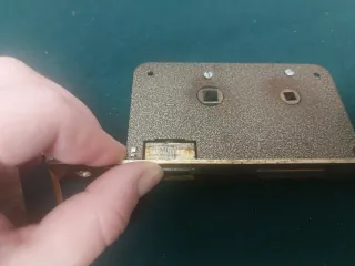 Picaporte antiguo AZBE con pestillo