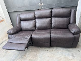 Sofá de 3 plazas de cuero marrón