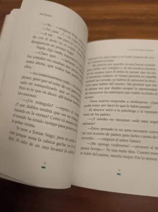 El crimen del triángulo equilátero (Spanish Edi...