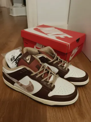 Zapatillas Nike Dunk SB Marrones y Blancas