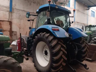 New Holland T7.210 Tractor