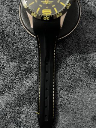 Reloj Viceroy Fun Colors 432049. 44mm