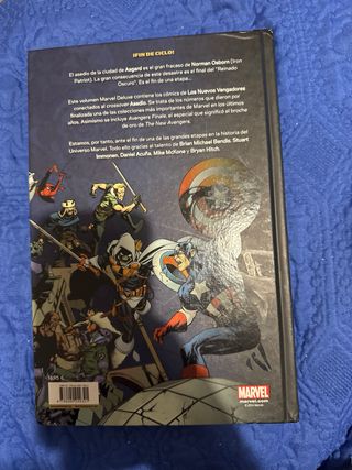 Marvel Deluxe: Los Nuevos Vengadores 13. Asedio...