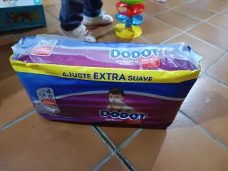 Dodot Activity Pants Talla 4 (45 uds)