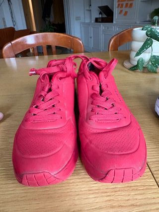 Zapatillas Skechers Rojas Talla 41