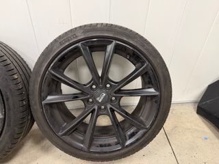 Llantas 18” 5x112 VAG Negras