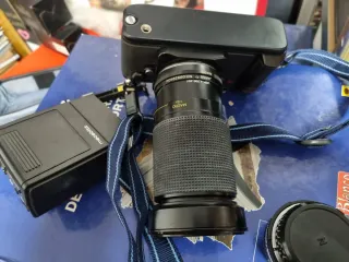 Camara analogica Nikon f301 + 2 objetivos + bolso