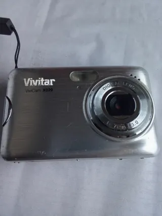 Cámara Vivitar ViviCam X029 Plata