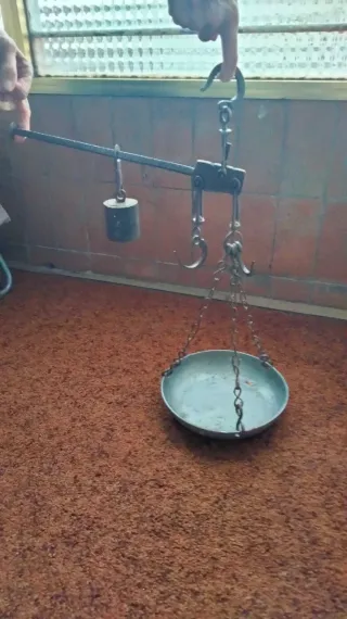 Báscula romana antigua