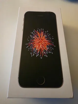 iPhone SE Negro/Plateado