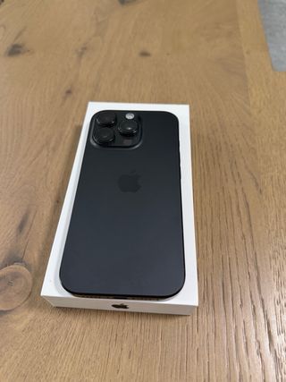 iPhone 16 Pro 128GB Nero.