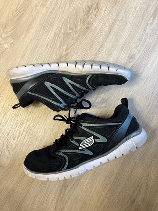 Zapatillas Skechers Hombre Negras y Grises