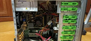 Ordenador Acer Negro y Plateado