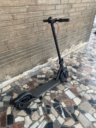 Patinete Eléctrico Xiaomi Scooter 4