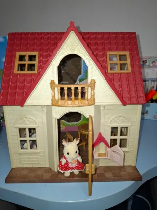 Lote Sylvanian Families: Coche y Casa