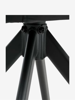 Silla giratoria polipiel negra