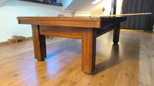 Mesa de billar tres bandas