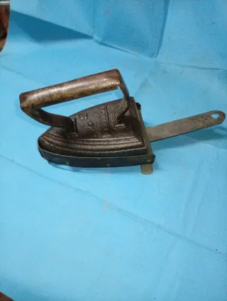 Plancha de carbón maciza antigua