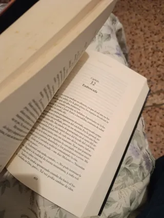 The Host: (La huésped)