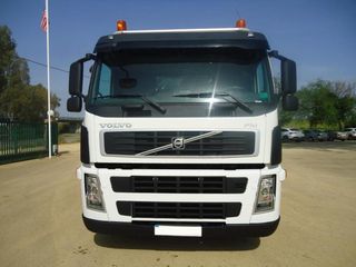 Volvo FM 13 440-CAMIONES GRUAS