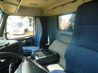 Volvo FM 13 440-CAMIONES GRUAS