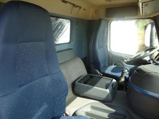 Volvo FM 13 440-CAMIONES GRUAS