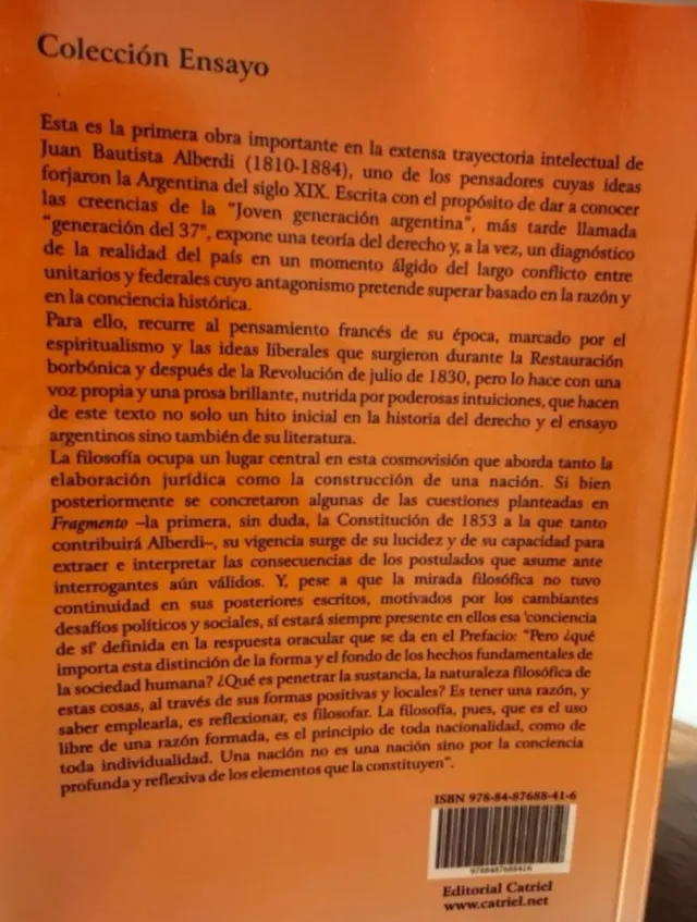 Libros variados, tapa blanda, a 14 € cada uno