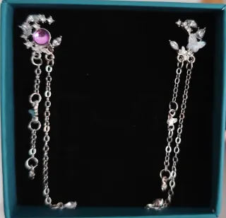 Pendientes Love and Deepspace