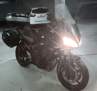 Yamaha Fazer 600 Negra