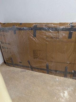 TV Toshiba 65 QLED 4K UHD Smart TV