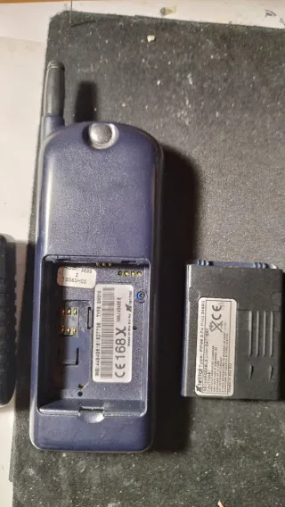 Telit GM 210 Telefono Cellulare Blu Navy