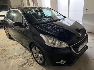 Peugeot 208 2016