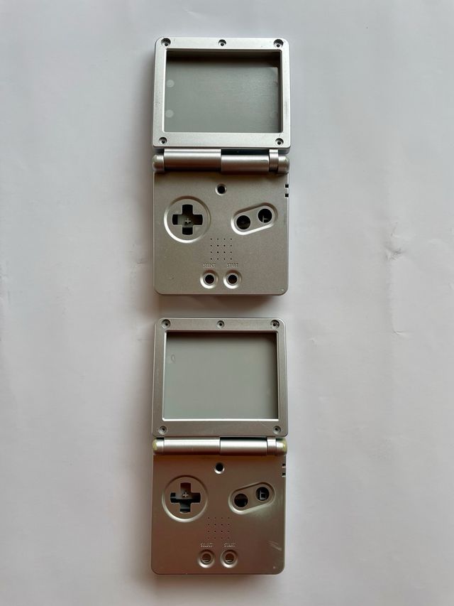 2 x Carcasas GameBoy Advance SP Originales
