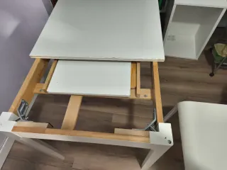 Mesa extensible Ikea blanca 70x80
