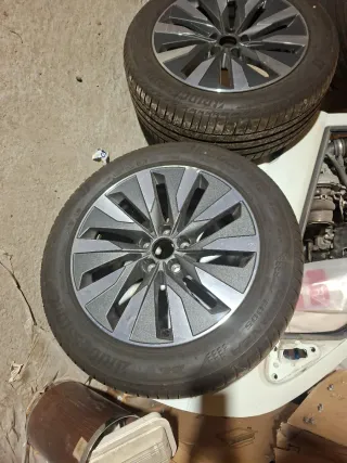 Llantas 18 Audi A6 C8 4K con Neumáticos