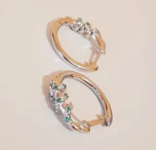 Pendientes aro rama verde plata