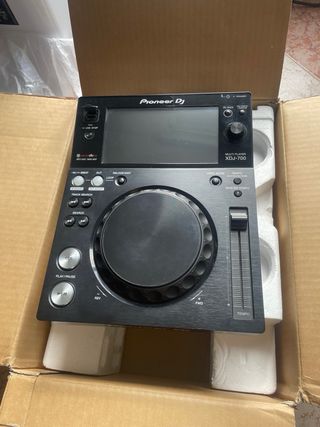 Pioneer DJ XDJ-700