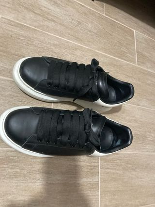 Scarpe Alexander McQueen nere